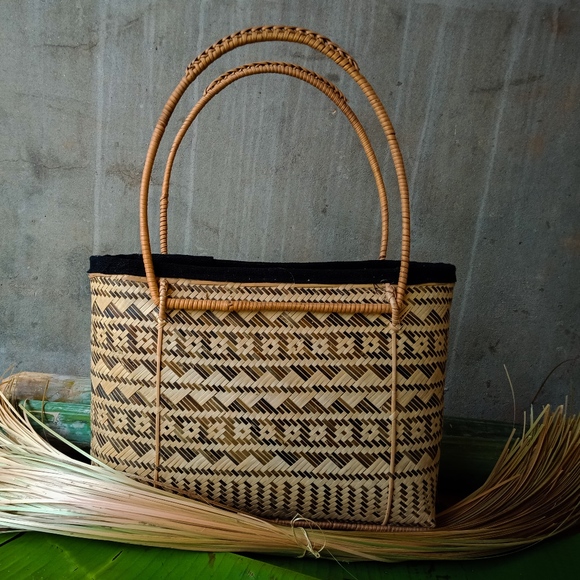 6th Dimension Handbags - Rattan Multi-toned Woven Handbag w/Bamboo Handles
